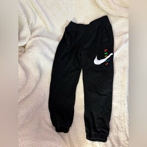 Nike Men’s Black Jogger Pants